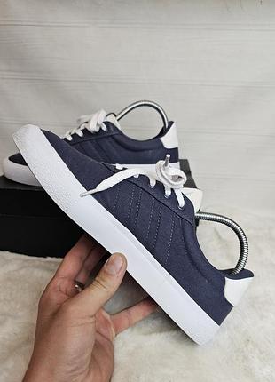 Кроссовки adidas 42.5 размер 5