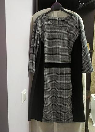 Платье bexleys