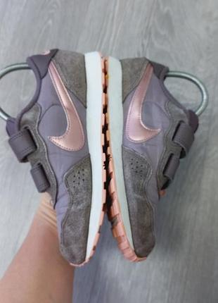 Детские кроссовки nike 4