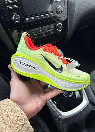 Женские салатовые кроссовки nike zoomx vomero 18 green red х зум 40