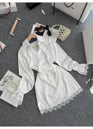 Сукня жіноча шовкова з мереживо і довгими рукавами