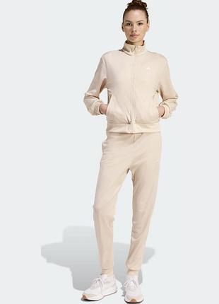 Спортивний костюм adidas essentials feel cozy