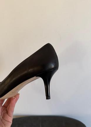 Шкіряні туфлі bata 5