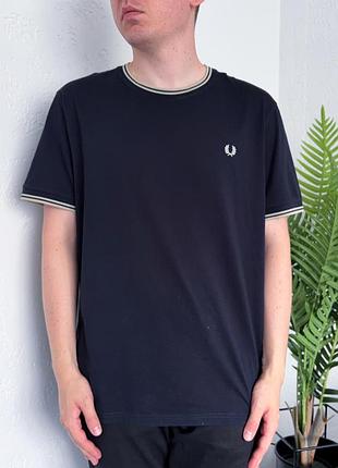 Fred perry футболка