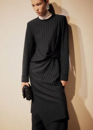 Платье женское cos power-shoulder midi dress