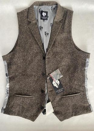 Нова вовняна чоловіча жилетка twisted tailor (англія) з бірками, розмір 46r (xl/xxl)