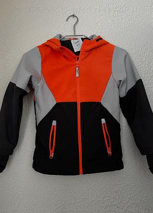 Продам вітрівку 128 см стан 4/5