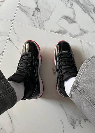 Jordan retro 11 true red 6