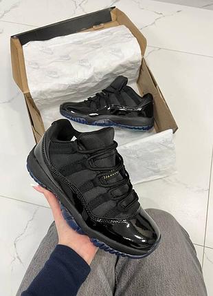 Jordan retro 11 low gamma blue 5