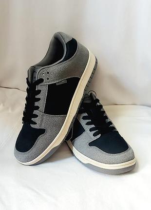 Мужские новые кроссовки cropp