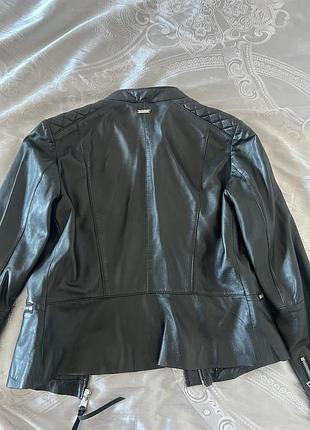 Шкіряна куртка guess 5