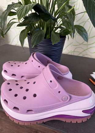 Продам crocs нові 41-42