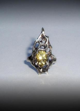 Серебряное кольцо с цитрином 9