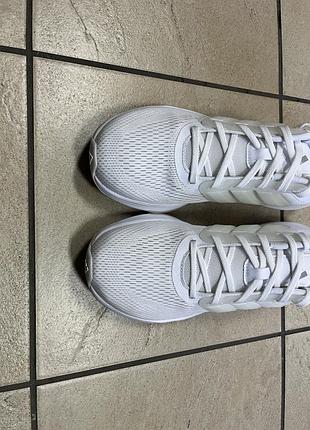 Кроссовки adidas 41 р 6