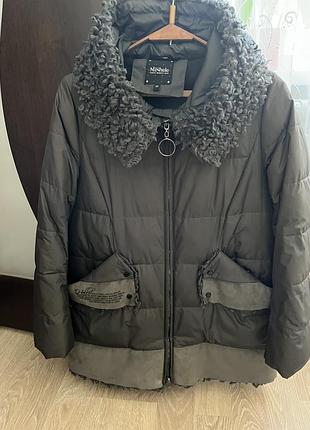 Куртка зимова жіноча р. 50
