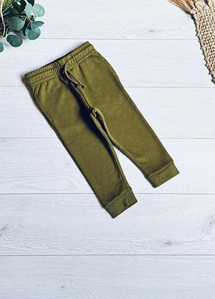 🌿спортивні.  на 2 р як нові, начіс 💶- 170 г🌿д-50 см крок -30 см