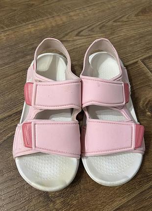 Босоніжки сандали adidas 4