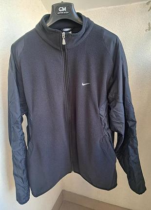 Флиска мужская в черном цвете от nike,размер xl