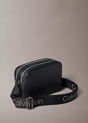 Унісекс сумка крос-боді calvin klein оригінал 2