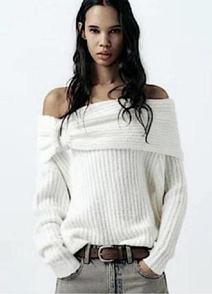Теплый свитер zara,новый 2