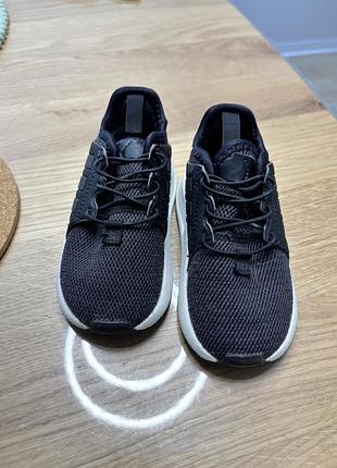 Кросівки adidas 21