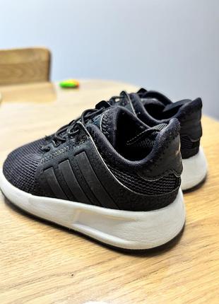 Кросівки adidas 21 3