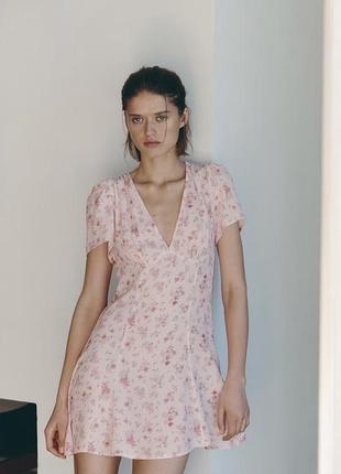 Расклешенное вискозное платье мини h&m
