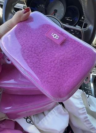 Жіночий крос боді від ugg 2