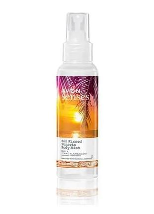 Освежающий лосьон-спрей для тела "поцелуй солнца" avon senses, 100 мл