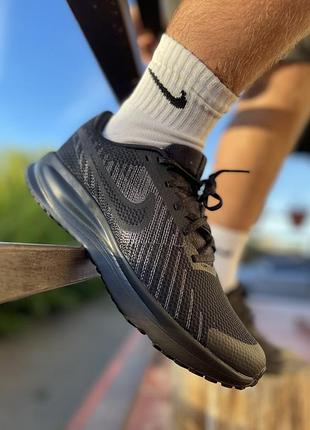 Кросівки чоловічі ( оригінал) кросівки чоловічі ( оригінал) nike run defy hm9594-002.