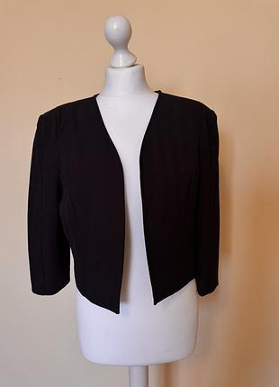 Жіночий чорний класичний жакет izabel london, укорочений піджак розмір xl / 42