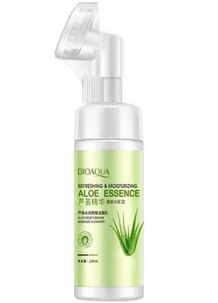 Пінка для вмивання з щіточкою aloe vera refresh and moisture 120ml bioaqua