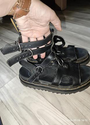 Гладиаторы dr.martens р 40-41 4