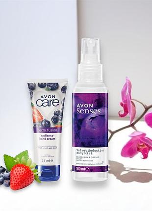 Набор avon "в плену наслаждения" фруктовый спрей 100 мл и крем для рук 75 мл