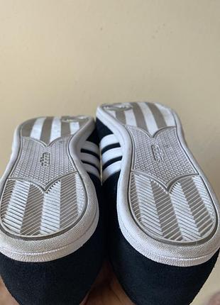 Adidas diona 3 кросівки жіночі 4