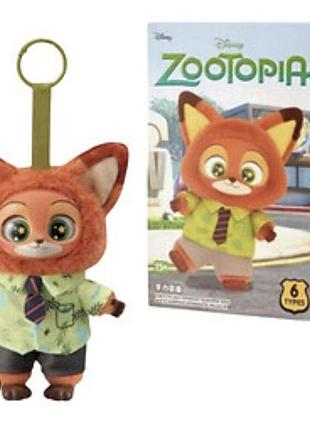 Игрушка сюрприз брелок зоотрополис в коробочке 15см (случайно)