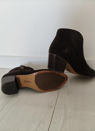 Осенние ботильоны clarks