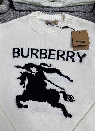 Свитер от бренда burberry 8