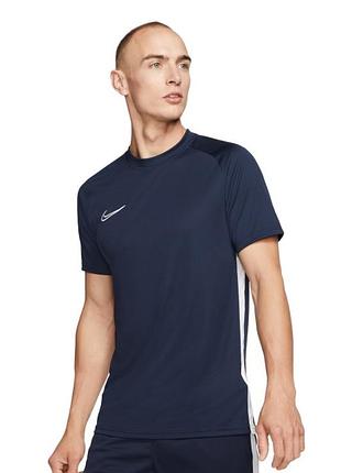 Футболка чоловіча спортивна nike