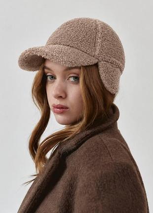 Жіноча хутряна кепка з вушками teddy кава з молоком