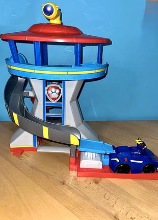 Ігровий набір щенячий патруль paw patrol база з магічним ліфтом та гонщиком на машині