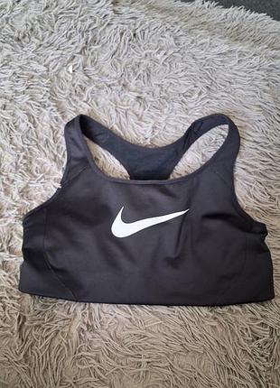 Топ, лиф от nike 2