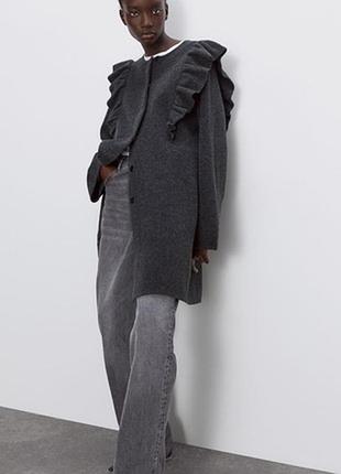 Пальто zara в составе шерсть 6