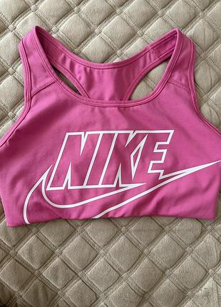 Спортивний топ від nike