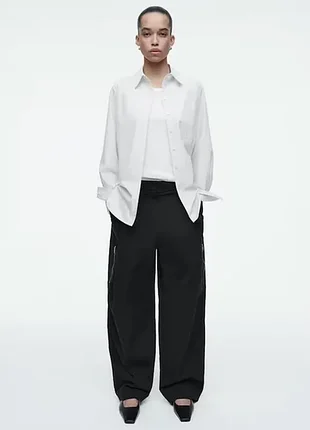 Брюки женские cos utility barrel-leg cargo trousers размер 36
