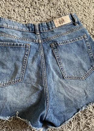Продам шорти zara 2