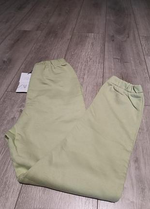 Брюки джоггеры zara на флисе. размер s, новые