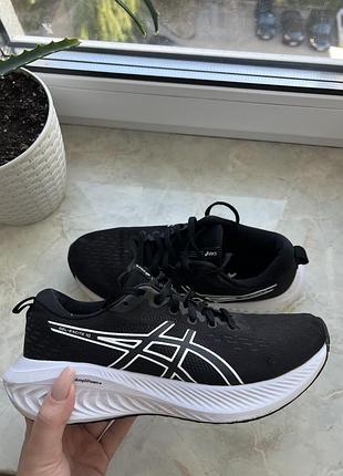Кросівки asics жіночі оригінал 38р