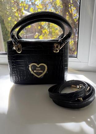 Сумка love moschino