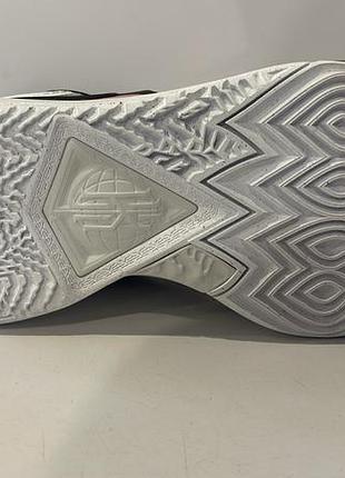 Nike кросівки 4